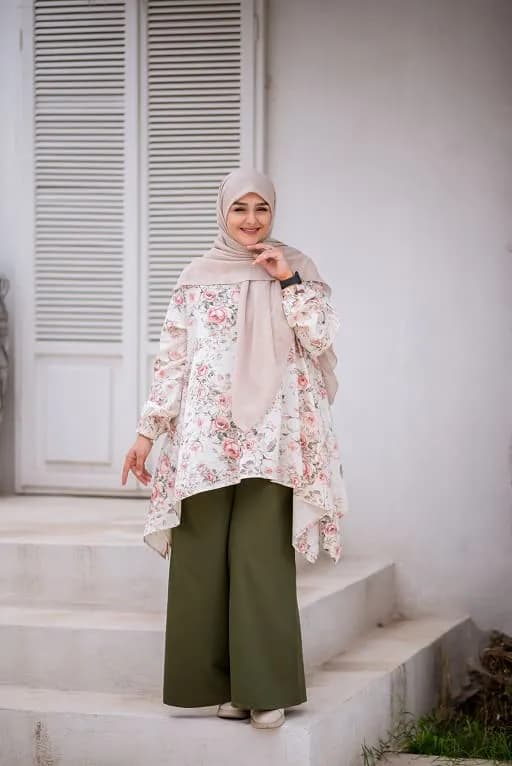لباس الهام — تصویر ۳