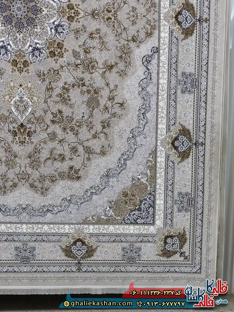 فرش طلاکوب 1200 شانه طرح پونه رنگ کرم صدفی گل برجسته کاشان — تصویر ۲