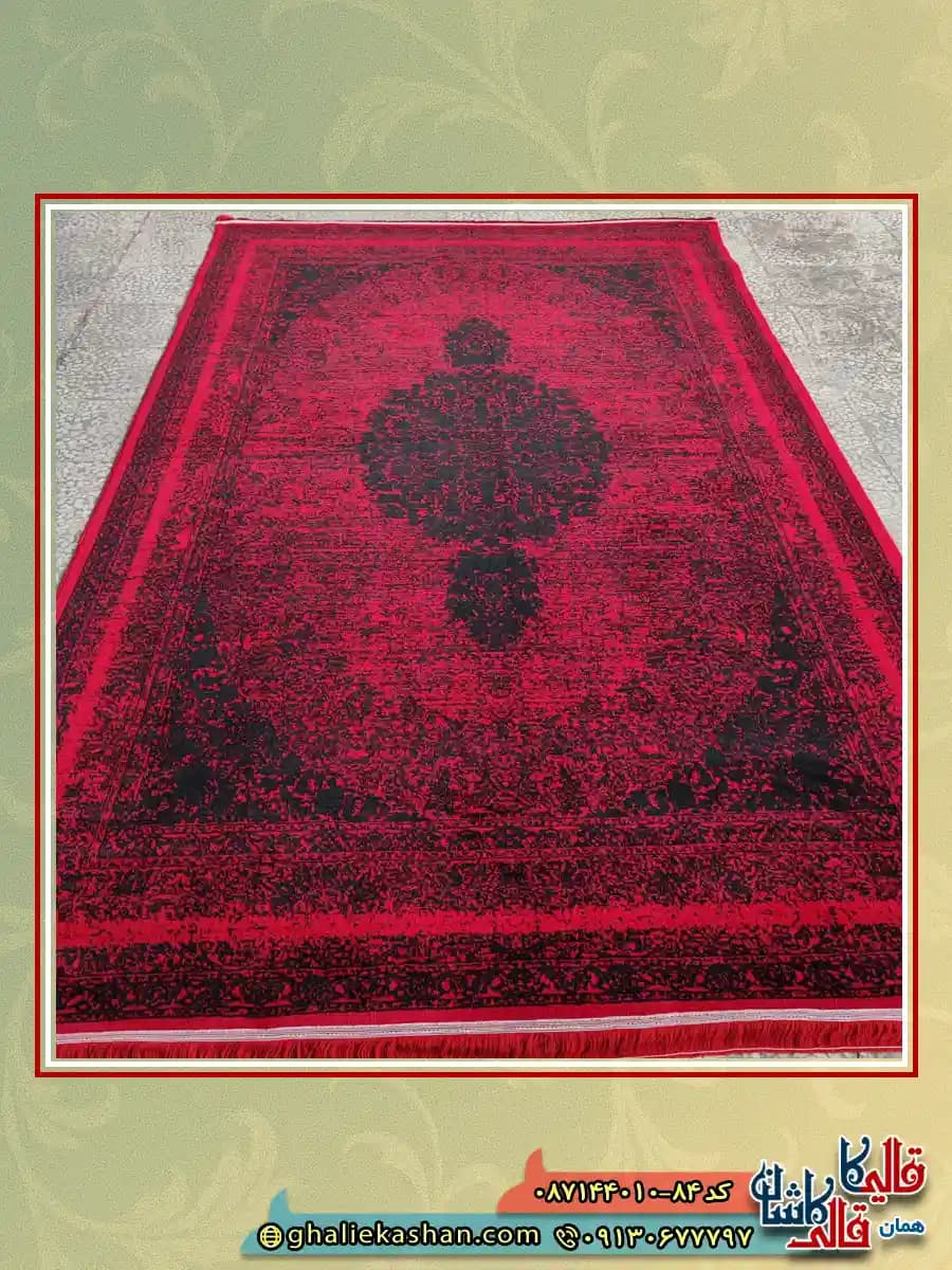 فرش ارزان سنتی طرح 700 شانه طرح گلاب رنگ قرمز مشکی کاشان — تصویر ۳