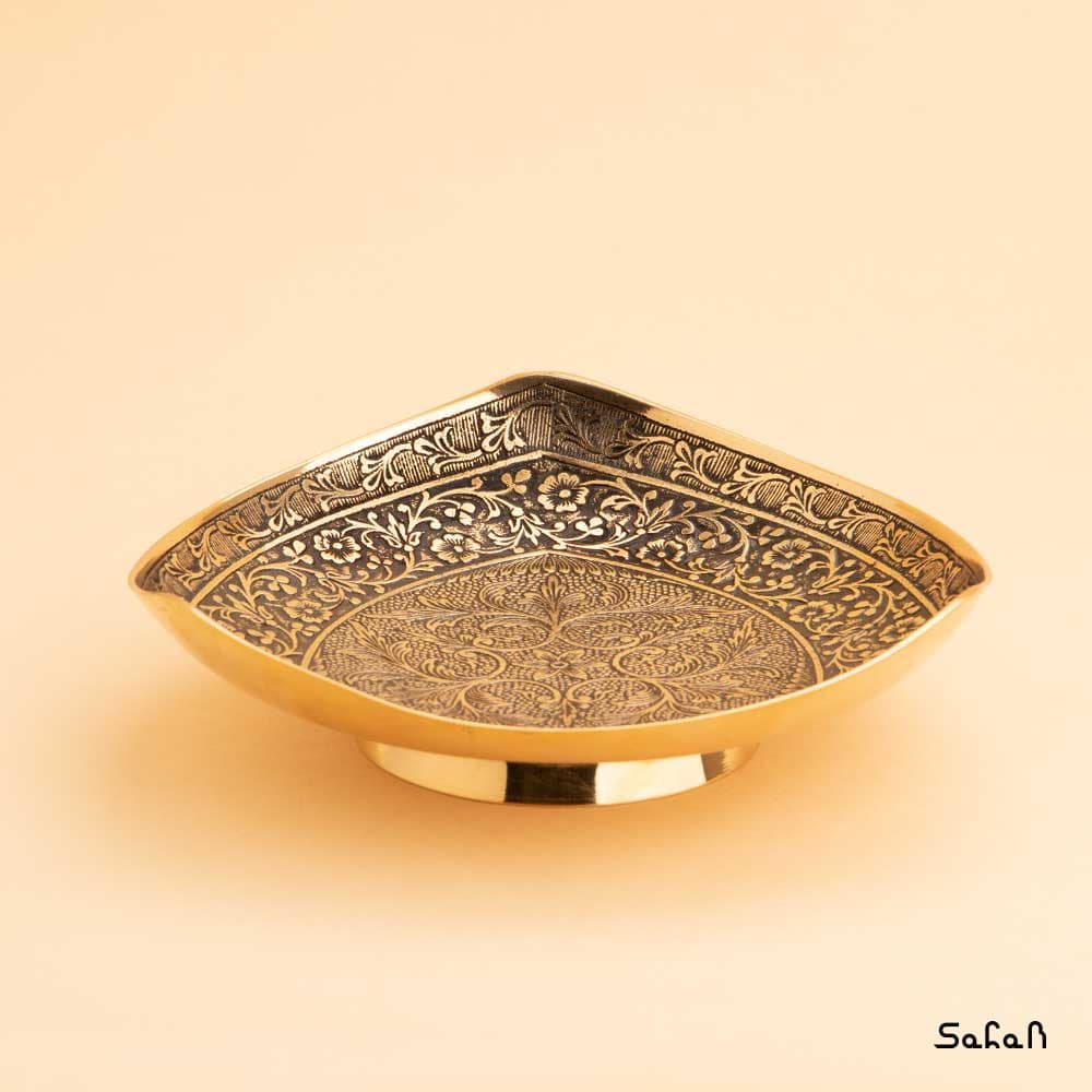 شیرینی خوری برنجی آنتیک مثلثی