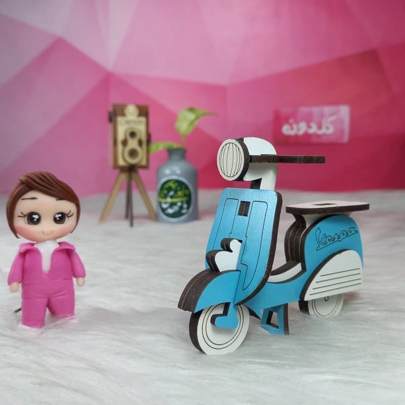ماکت موتور وسپا بزرگ- موتور اسباب بازی- ماکت چوبی-موتور چوبی-ماکت موتور باربی -ماکت گلدونه