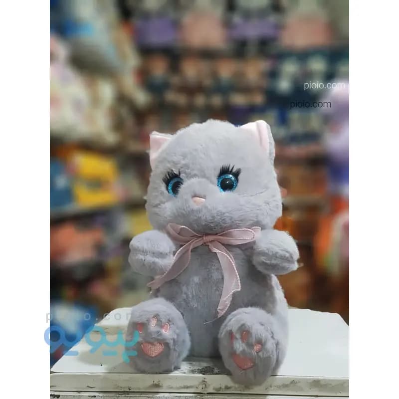 عروسک گربه مژه‌دار پاپیون‌دار (۳۰ سانتی‌متر)