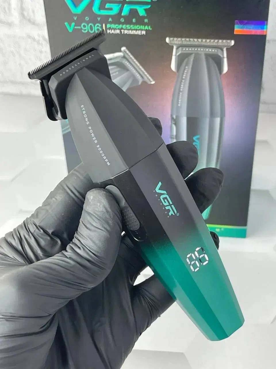 ماشین اصلاح خط زن VGR V906 — تصویر ۳