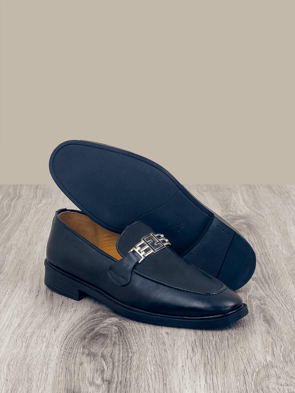 کالج 050121 FENDI مشکی — تصویر ۳