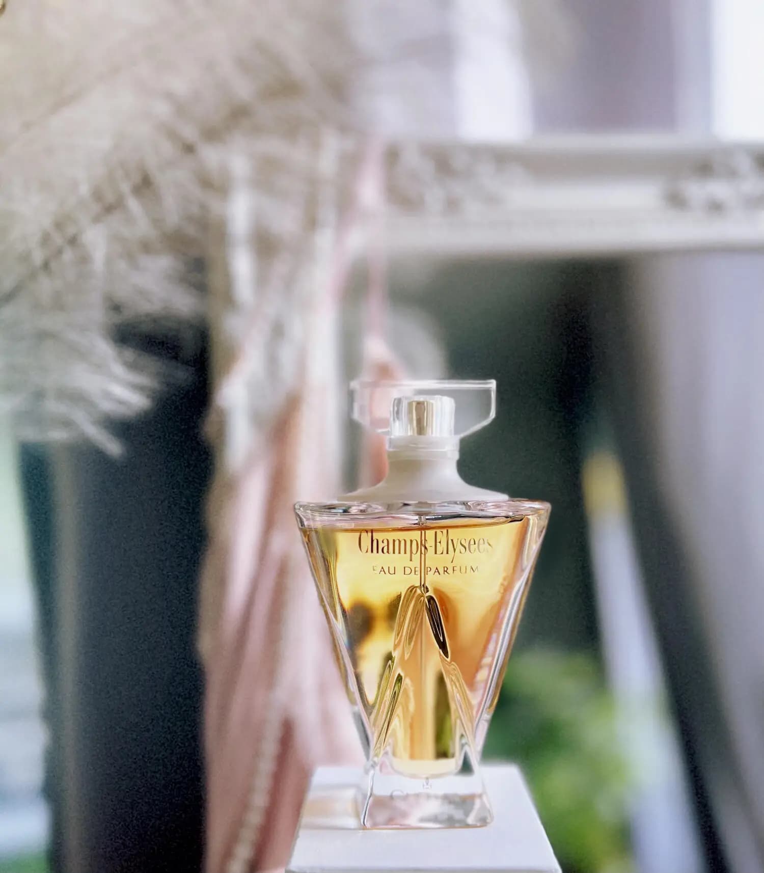 عطر ادکلن گرلن شانزه لیزه اصل | Guerlain Champs Elysees Eau de Parfum — تصویر ۹