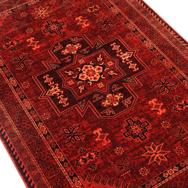 فرش ماشینی فرش ابریشمی کرامتیان طرح بلوچی کد 4119B زمینه قرمز — تصویر ۵