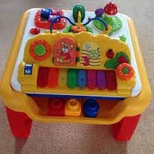 اسباب بازی چیکو 2 کاره میز لگو و پیانو موزیکال چراغدار اورجینال چیکو 1 سال تا 5 سال chicco baby toys — تصویر ۴