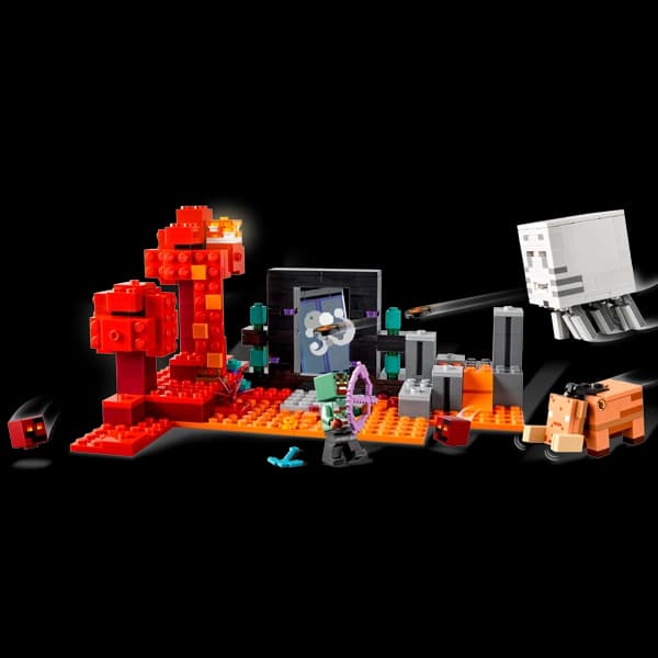لگو Minecraft مدل 21255 The Nether Portal Ambush — تصویر ۴