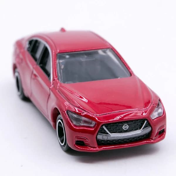 ماشین فلزی تامیکا مدل Nissan Skyline قرمز — تصویر ۵