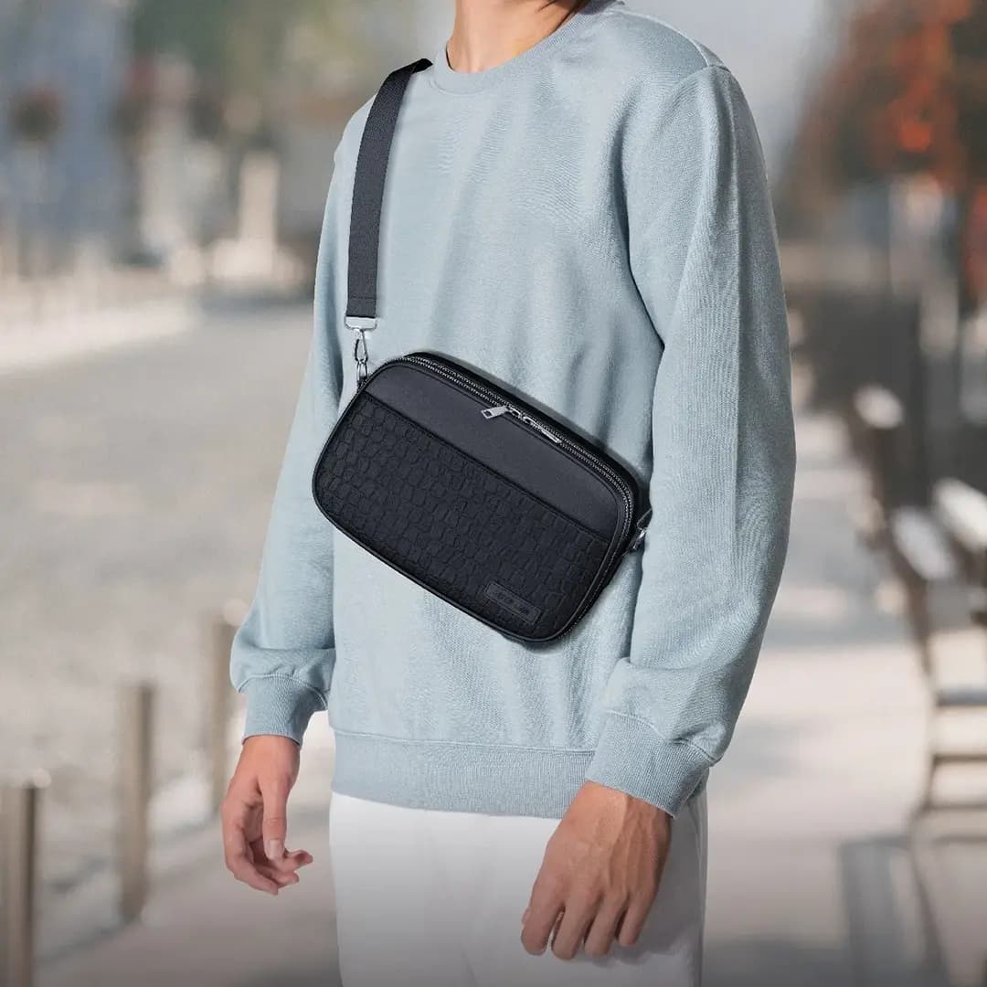 کیف رودوشی گرین لاین مدل Green Lion Airo Crossbody Bag — تصویر ۳