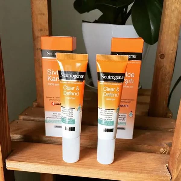 ژل ضد جوش فوری نوتروژینا Neutrogena حجم 15 میلی لیتر — تصویر ۲