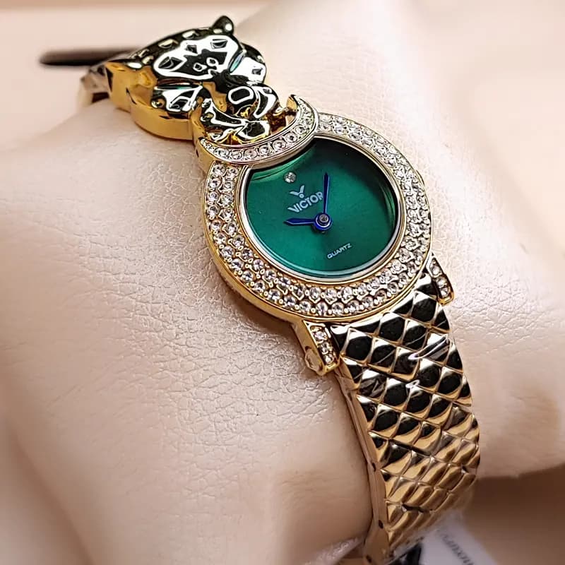 ساعت مچی زنانه ویکتور فرانسه اورجینال سلطنتی طلایی سبز مدل V5726 — تصویر ۲
