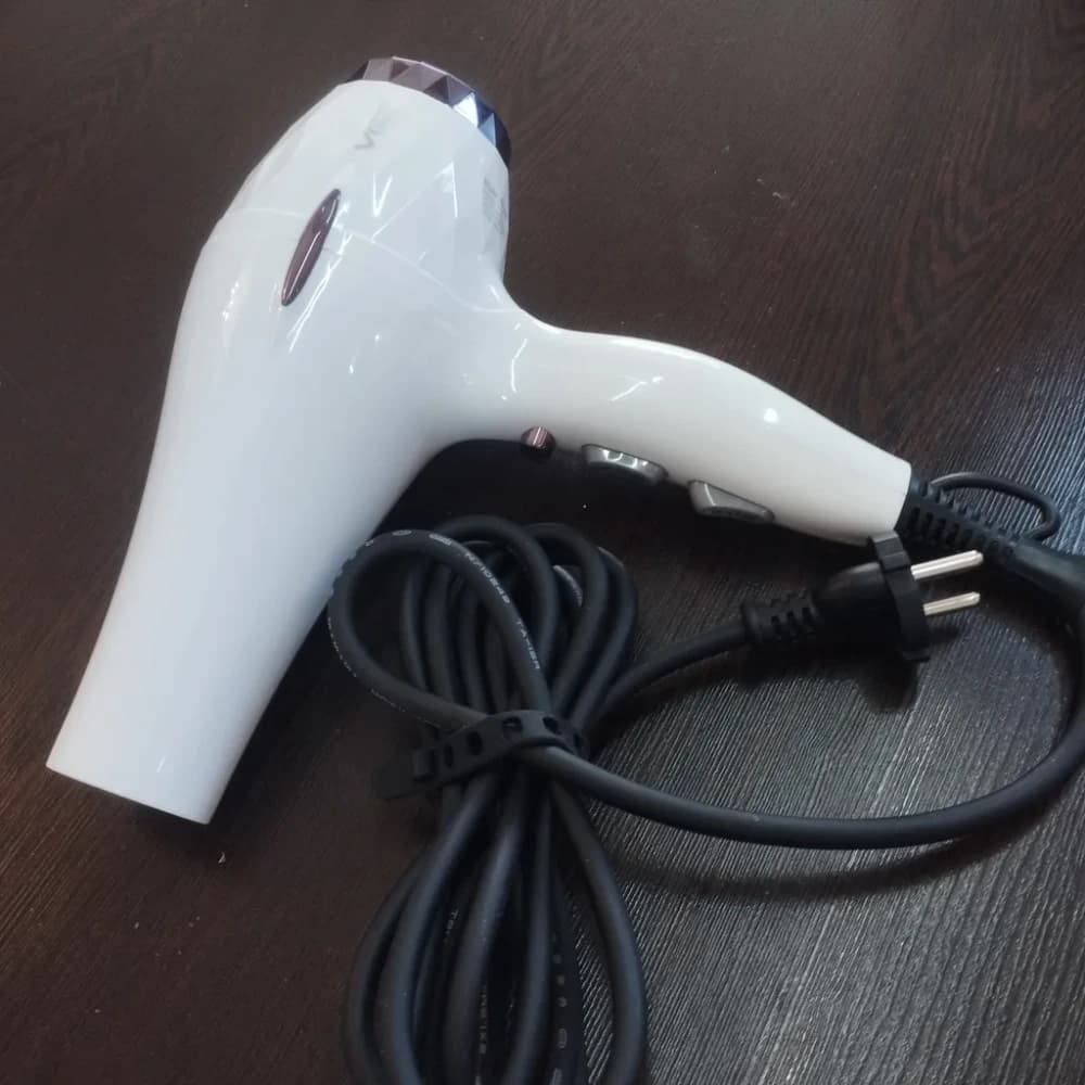 سشوار حرفه‌ای 2200 وات وی جی ار مدل V-413 — تصویر ۱۰