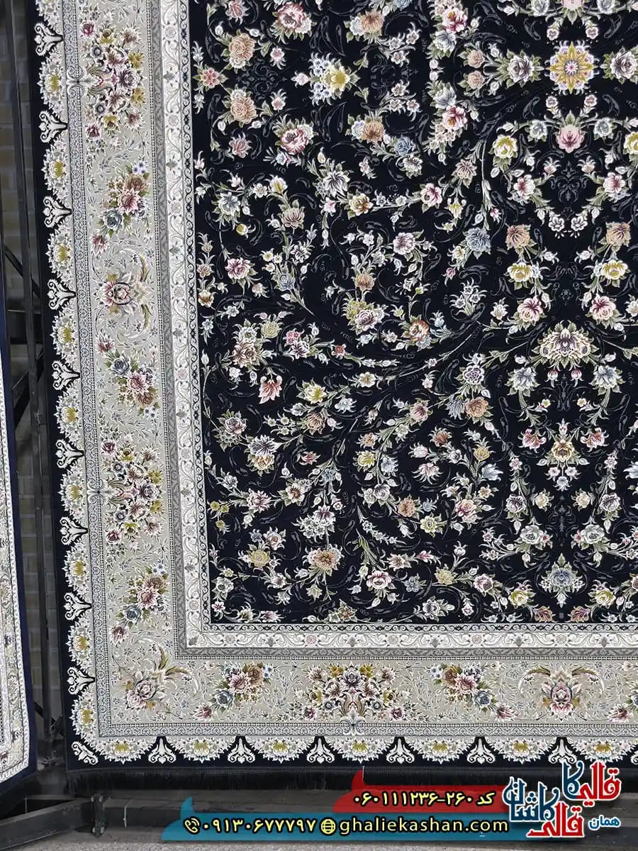 فرش کلاسیک 1200 شانه طرح افشان یونا رنگ سرمه ای گل برجسته کاشان — تصویر ۲