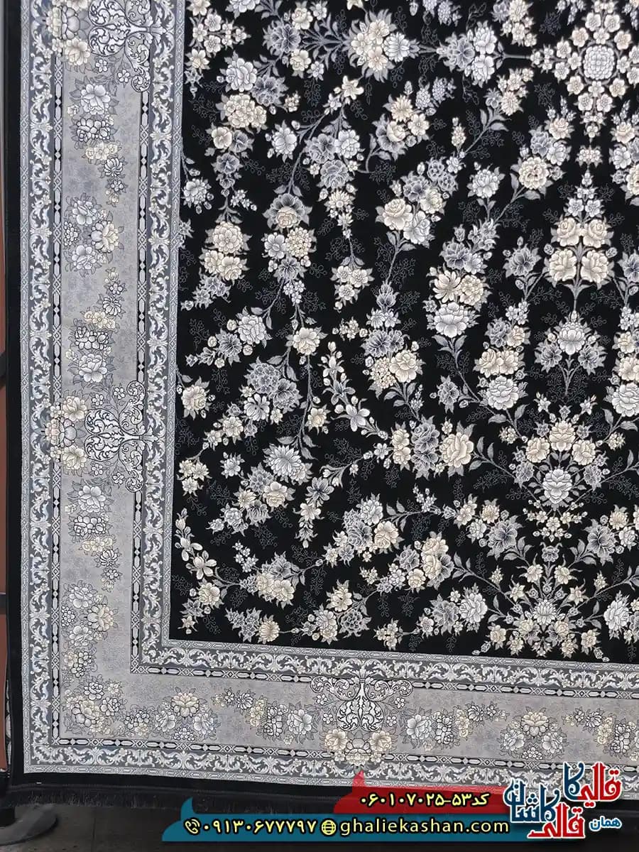 فرش طلاکوب 700 شانه طرح افشان ژینا رنگ سرمه ای کاشان — تصویر ۳