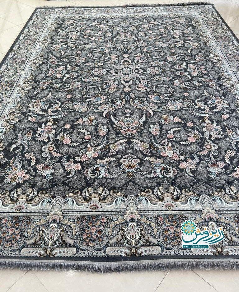 فرش رز دودی 700 شانه – تمام نخ اکریلیک — تصویر ۳