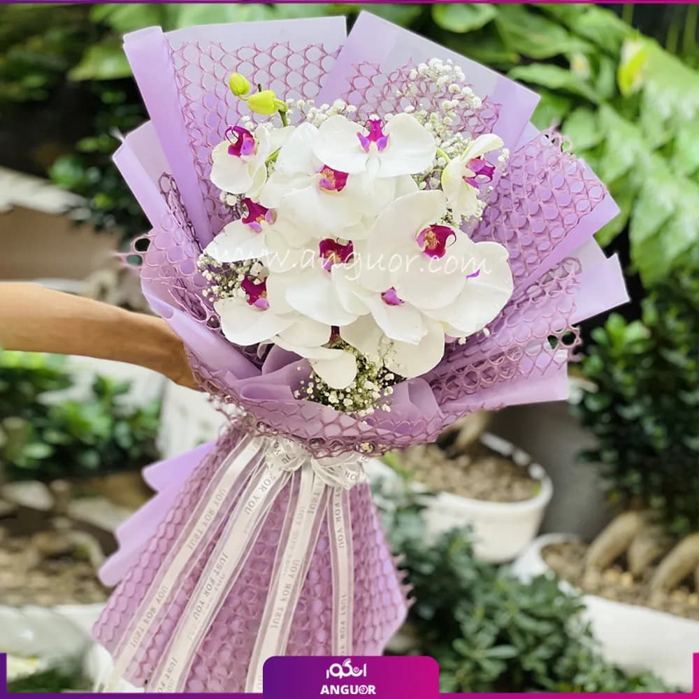 دسته گل ارکیده سفید