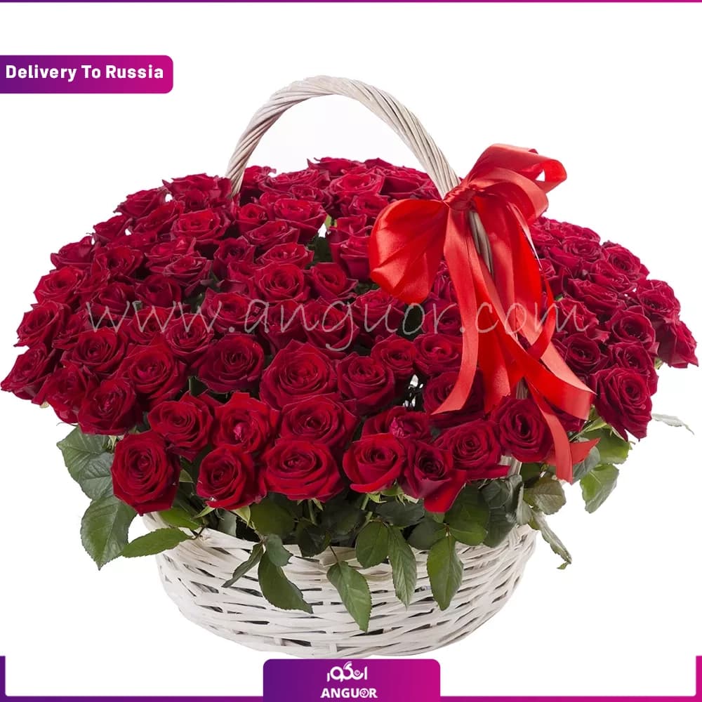 سبد گل 100 شاخه رز قرمز (تحویل در روسیه)