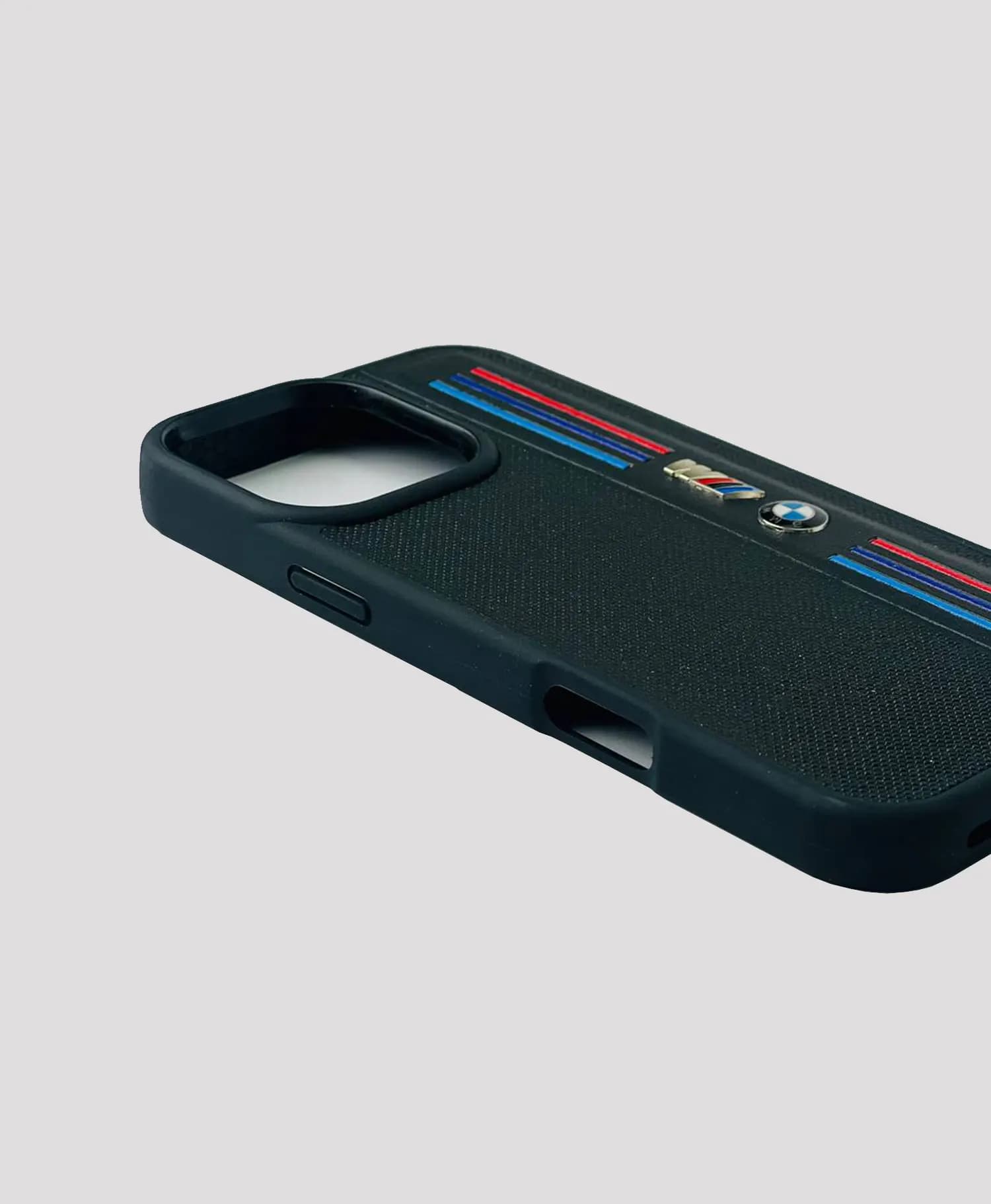 قاب طرح بی ام دبلیو M kit گوشی موبایل آیفون Iphone 16 Pro Max — تصویر ۲