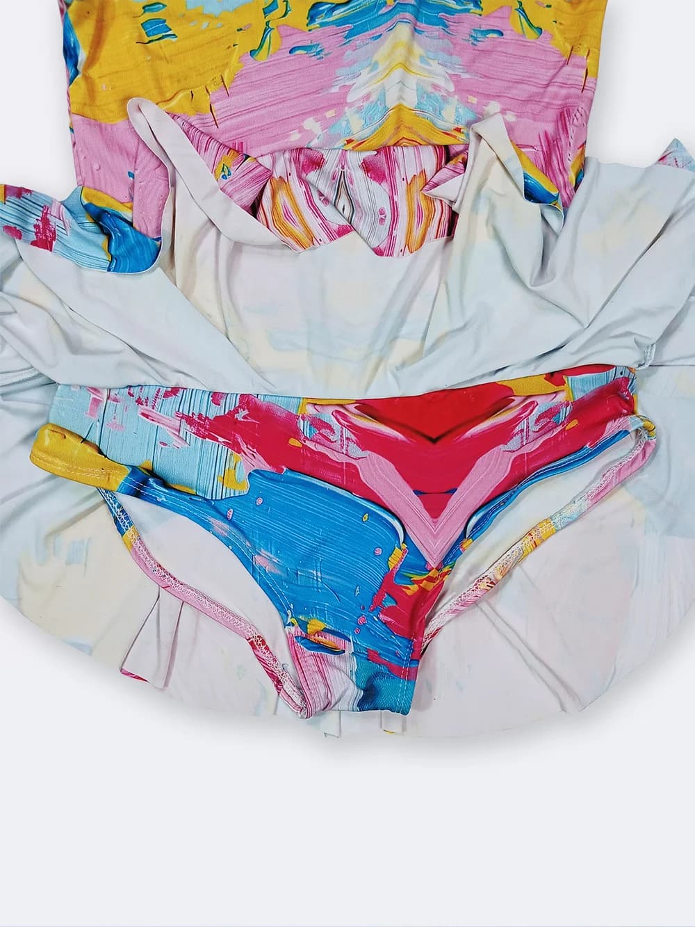 مایو نوجوان دخترانه دامن دار برای استخر برند اسپیدو ( Speedo ) طرح آبرنگی — تصویر ۵