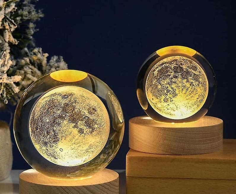 چراغ خواب مدل گوی کریستالی طرح کره ماه سایز 6 و 8 — تصویر ۶