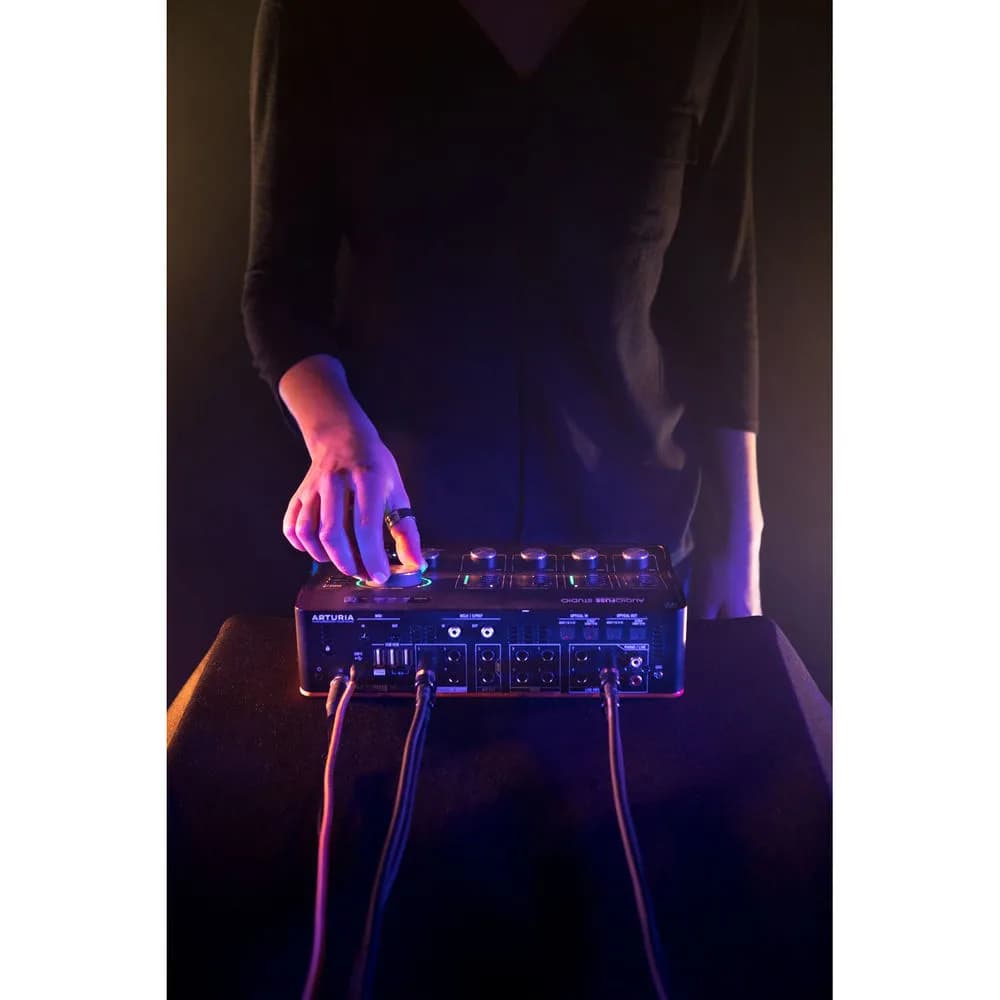 کارت صدا آرتوریا Arturia AudioFuse Studio — تصویر ۴