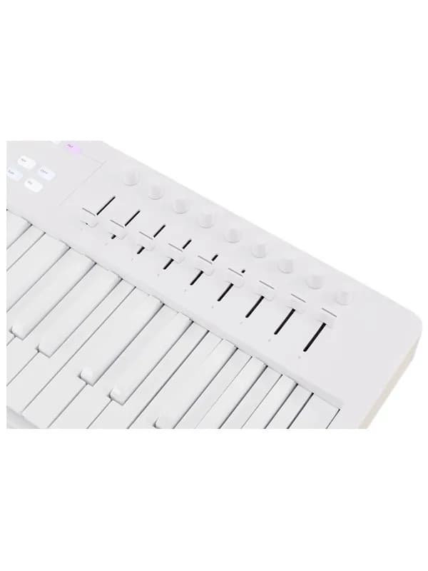 میدی کنترلر آرتوریا Arturia KeyLab Essential 61 Mk3 Alpine White — تصویر ۸