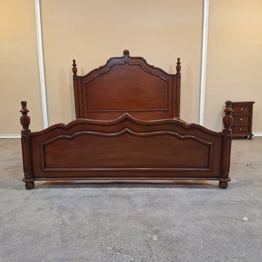 تخت خواب دونفره کلاسیک 160 و یک پاتختی مبلمان فرنا مدل 1143837