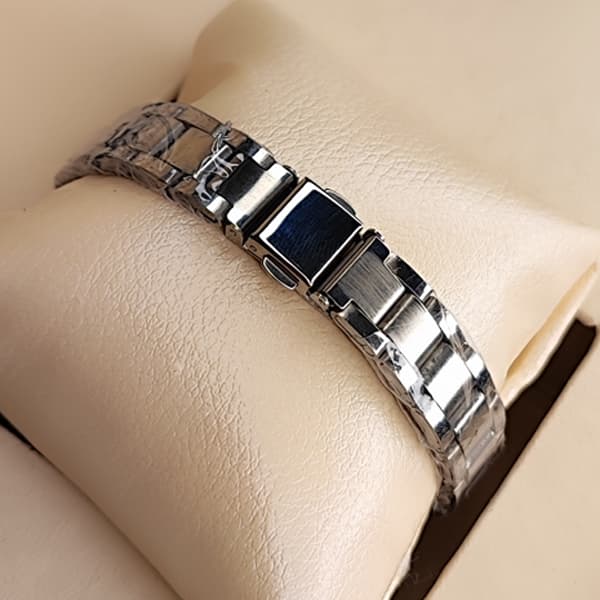 ساعت مچی زنانه کارتیر Cartier Panthère بند استیل نقره‌ای — تصویر ۷