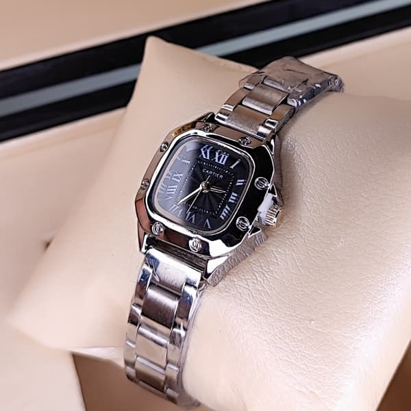 ساعت مچی زنانه کارتیر Cartier Panthère بند استیل نقره‌ای مشکی — تصویر ۴