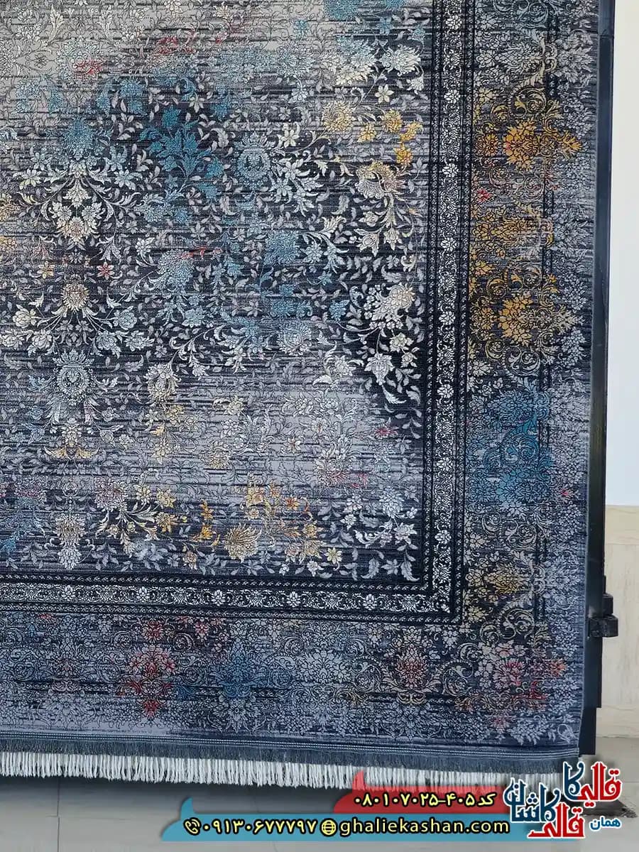 فرش ‌وینتیج ‌700 ‌شانه ‌طرح ‌افشان ‌سبحان ‌رنگ ‌طوسی ‌دودی ‌کاشان ‌ — تصویر ۲