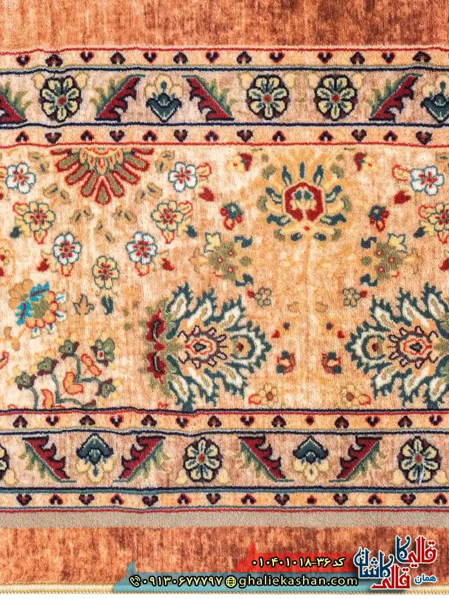 فرش سنتی 1000 شانه طرح هریس گل ریز زمینه عنابی کاشان — تصویر ۴