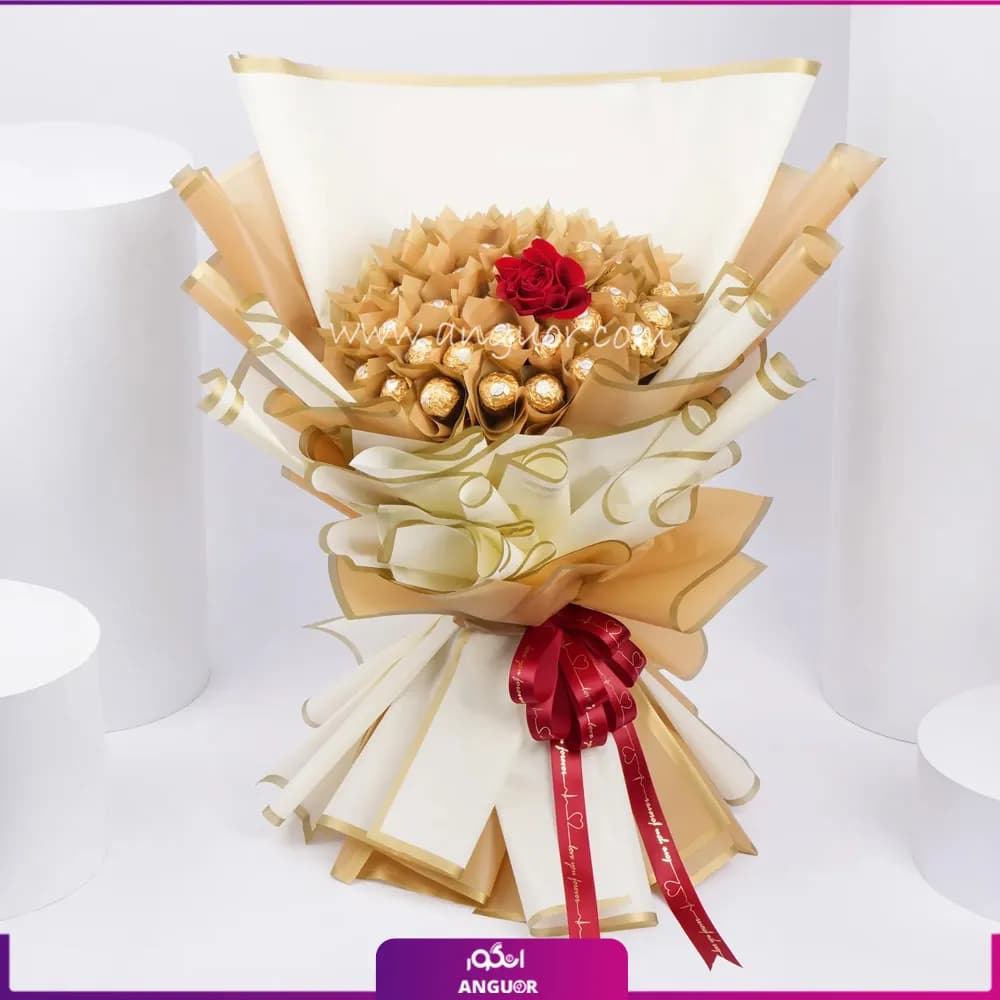 دسته گل شکلاتی ساده