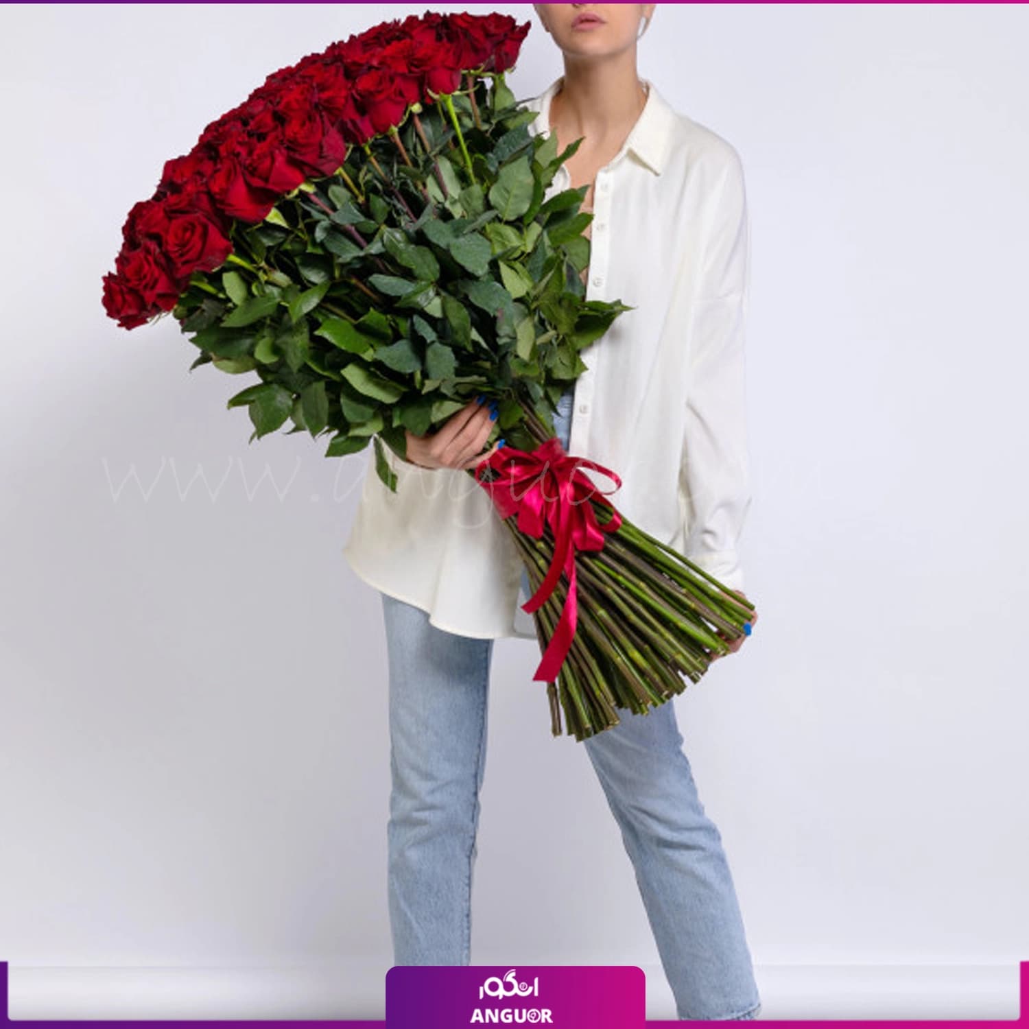 دسته گل رز قرمز هلندی سوپر ممتاز – 2۰۰ شاخه (ساقه 100سانتی) — تصویر ۳