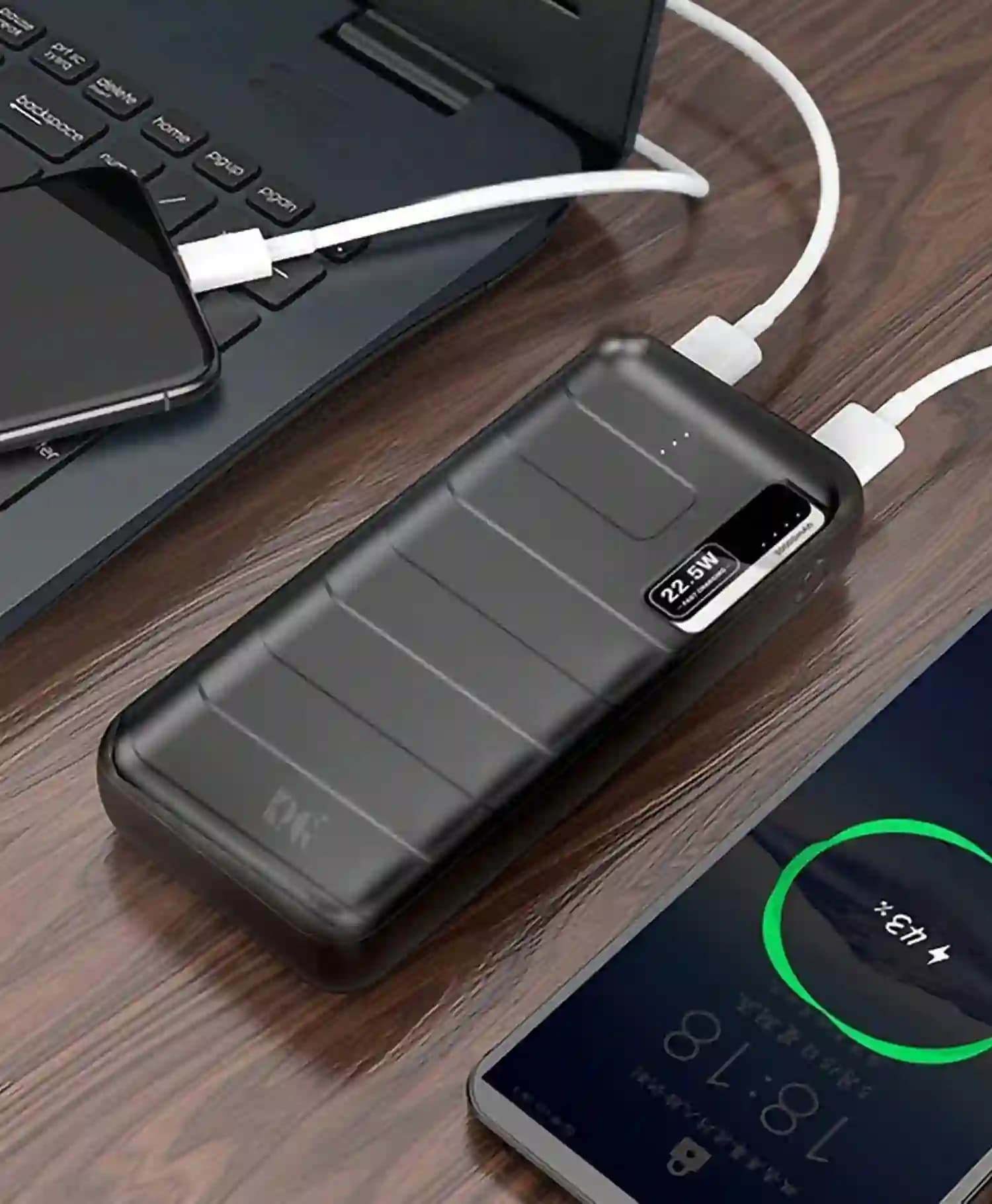پاوربانک کی پی مدل KP-22 ظرفیت 20000 میلی آمپر ساعت — تصویر ۵