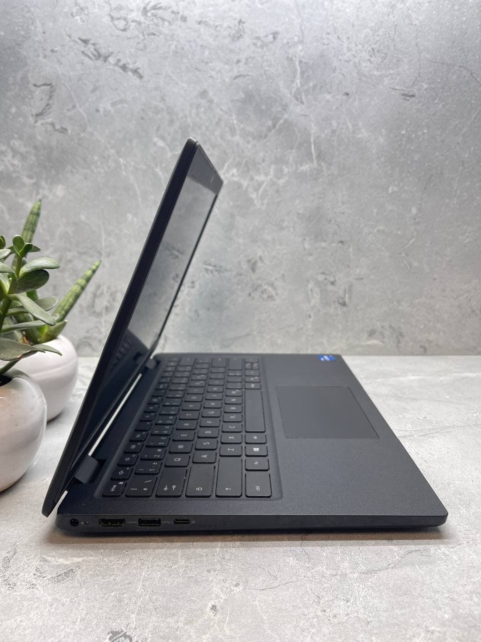 لپ تاپ استوک Dell Latitude 3420 | 14″ | Core i7-1165G7 | 16GB RAM | 256GB SSD | Intel Iris Xe Graphics — تصویر ۴