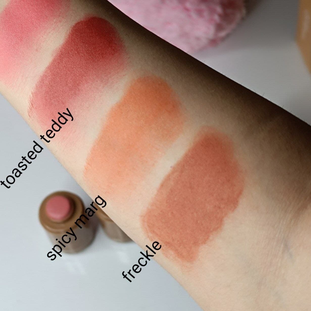 رژگونه استیکی رود rhode pocket blush رنگ toasted teddy — تصویر ۴