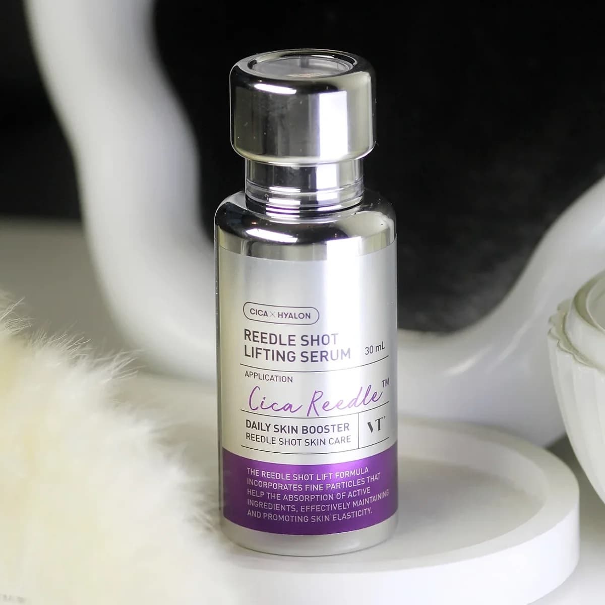 سرم لیفتینگ و جوانساز ریدل شات وی‌تی کازمتیک VT Cosmetics Reedle Shot Lifting Serum مناسب انواع پوست حجم 30 میلی لیتر — تصویر ۳