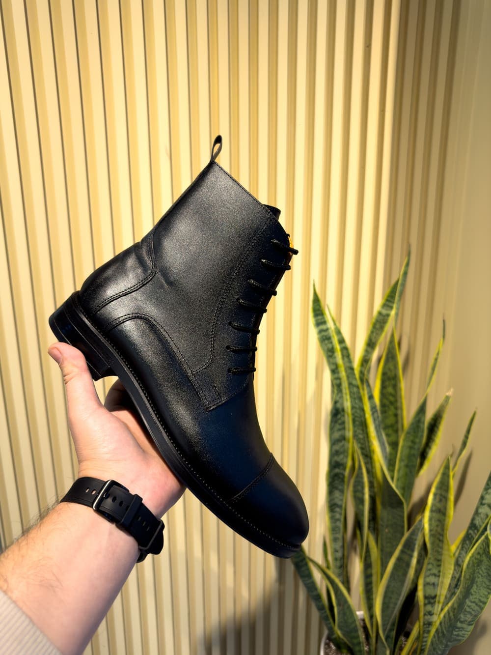 نیم بوت 08029 مشکی ZARA — تصویر ۲
