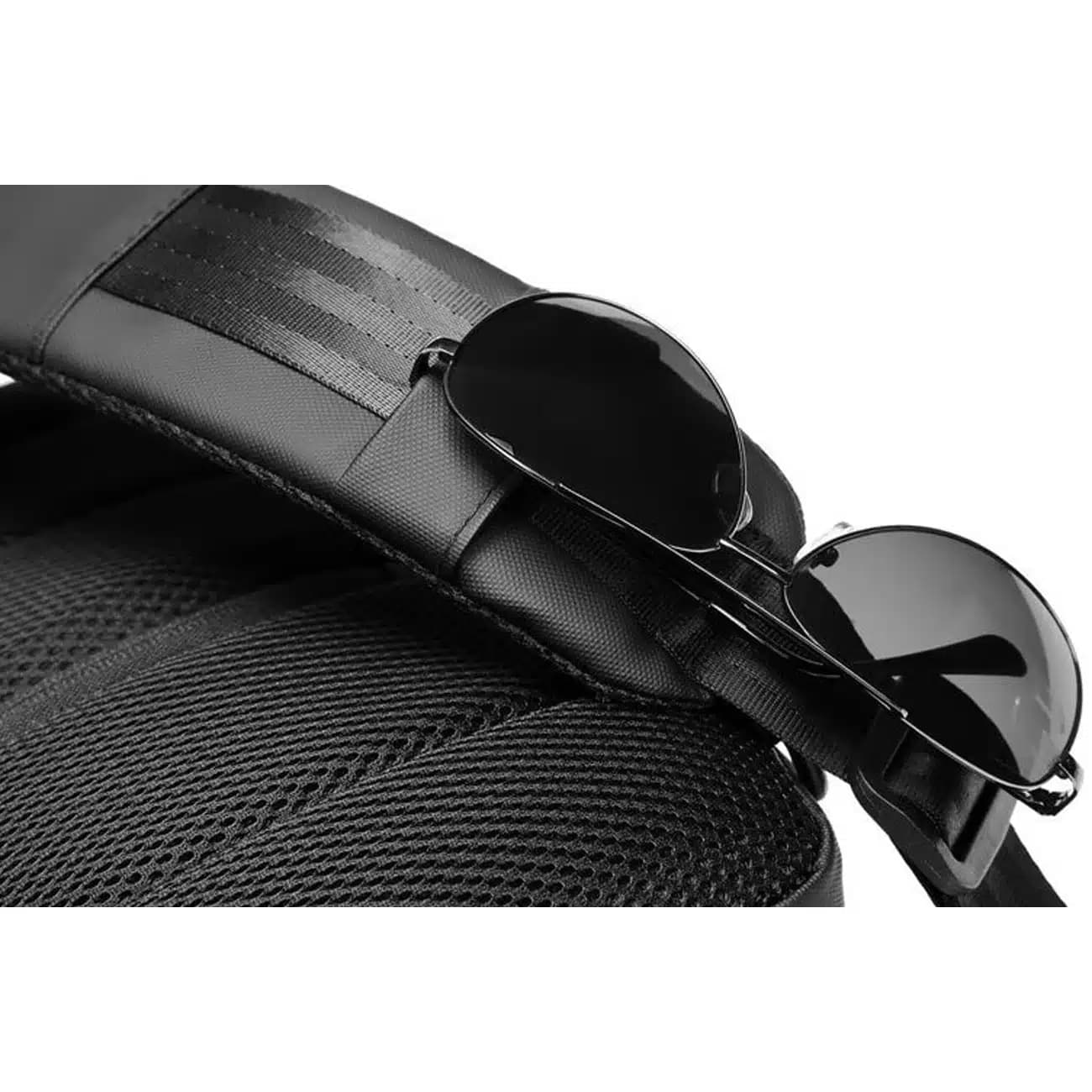 کیف کراس بادی مردانه و زنانه ضدآب با پورت USB کوتتسی OT-037 — تصویر ۶
