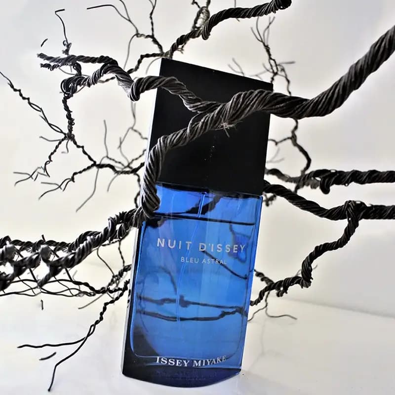 عطر ادکلن ایسی میاکی نویت دیسه بلو آسترال اصل | Issey Miyake Nuit d Issey Bleu Astral — تصویر ۵
