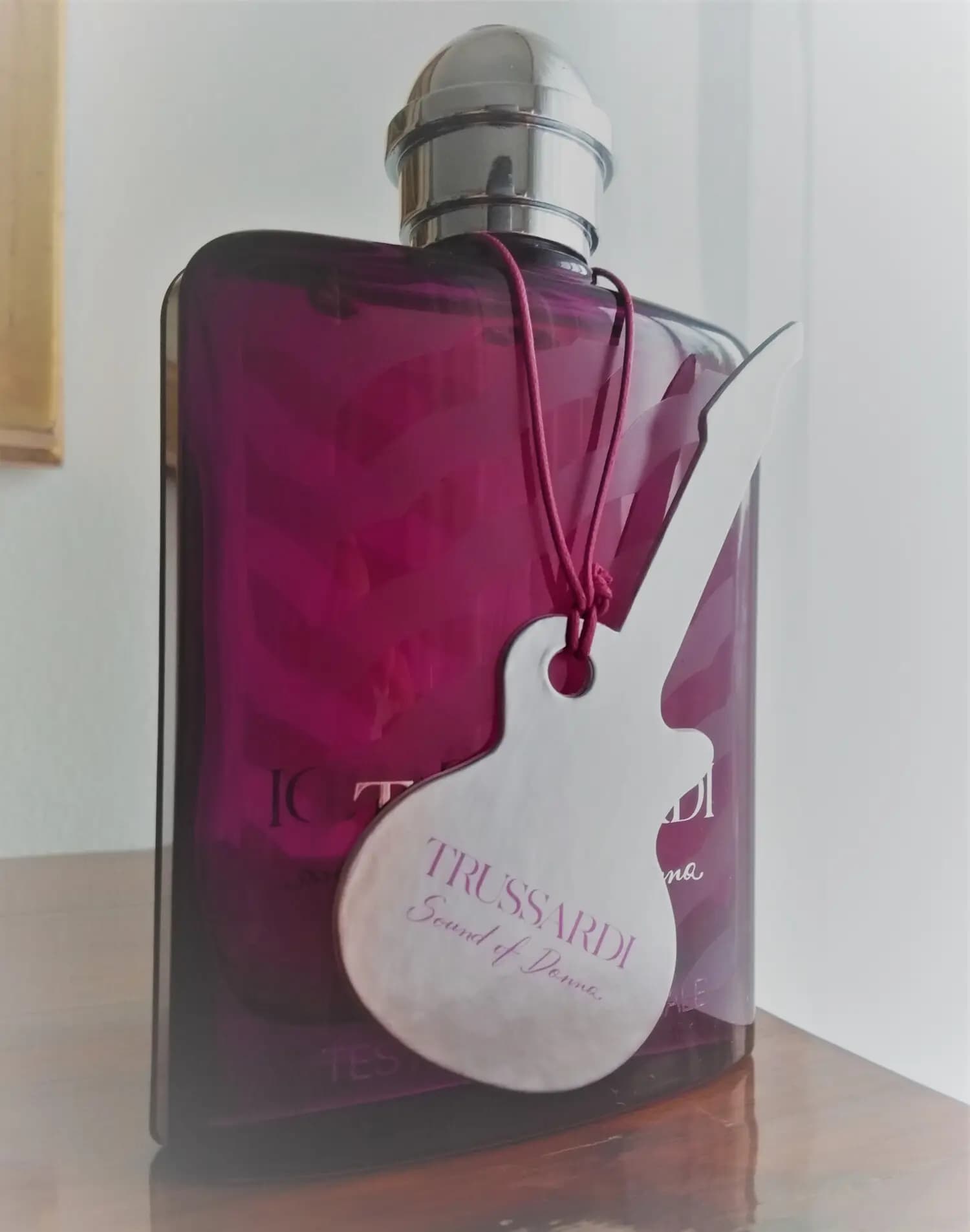 عطر ادکلن تروساردی ساند آف دونا اصل | Trussardi Sound of Donna — تصویر ۳