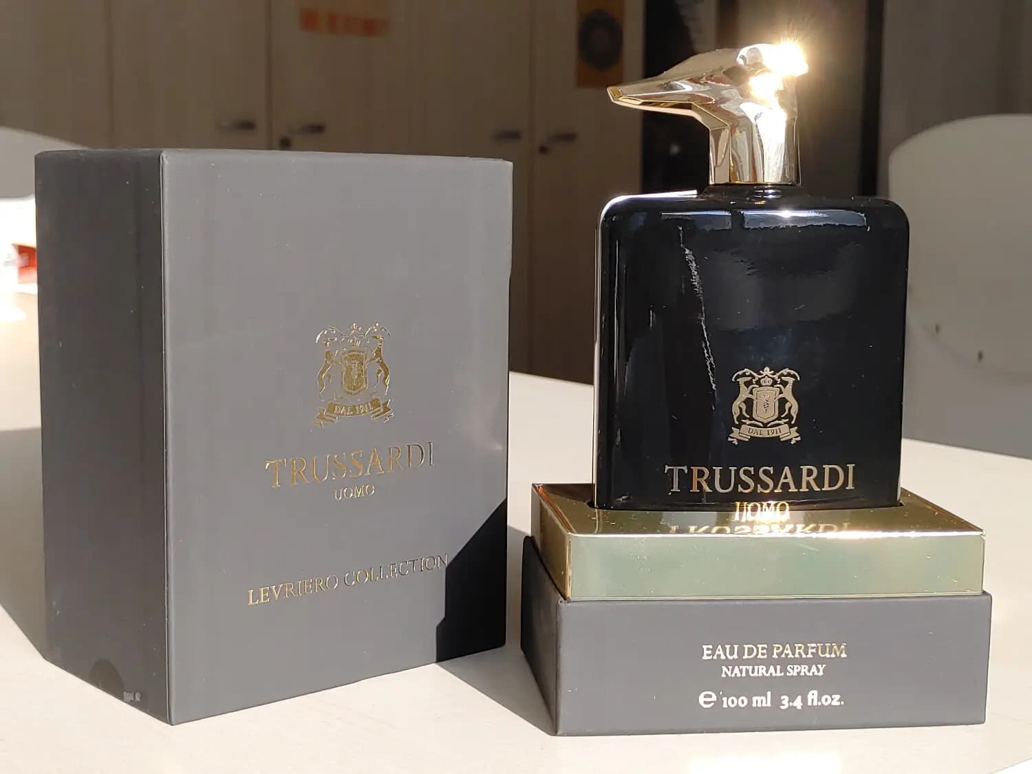 عطر ادکلن تروساردی اومو ادوپرفیوم اصل | Trussardi Uomo Eau de Parfum — تصویر ۳