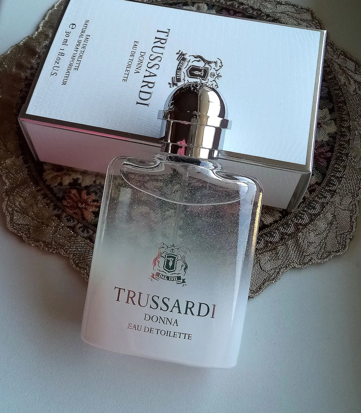 عطر ادکلن تروساردی تروساردی دونا ادوتویلت اصل | Trussardi Donna Eau de Toilette — تصویر ۴