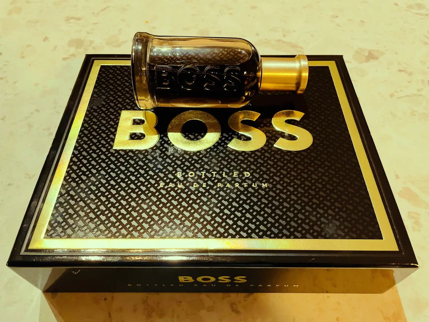 عطر ادکلن هوگو باس باتلد اصل | Hugo Boss Boss Bottled Eau de Parfum — تصویر ۳