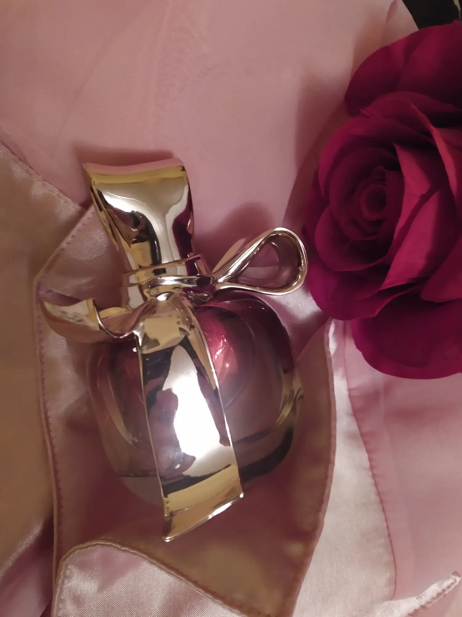 عطر ادکلن نینا ریچی مادمازل ریچی اصل | Nina Ricci Mademoiselle Ricci — تصویر ۳