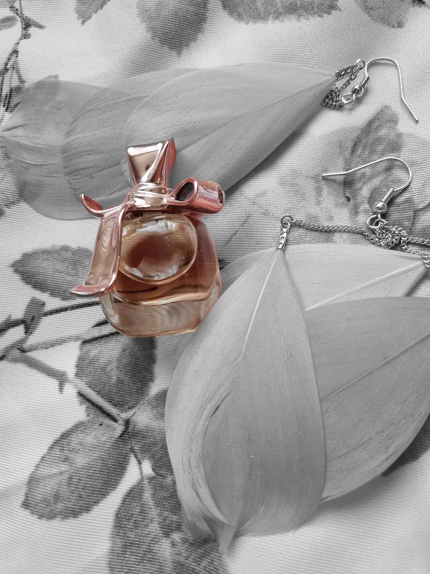 عطر ادکلن نینا ریچی مادمازل ریچی اصل | Nina Ricci Mademoiselle Ricci — تصویر ۵