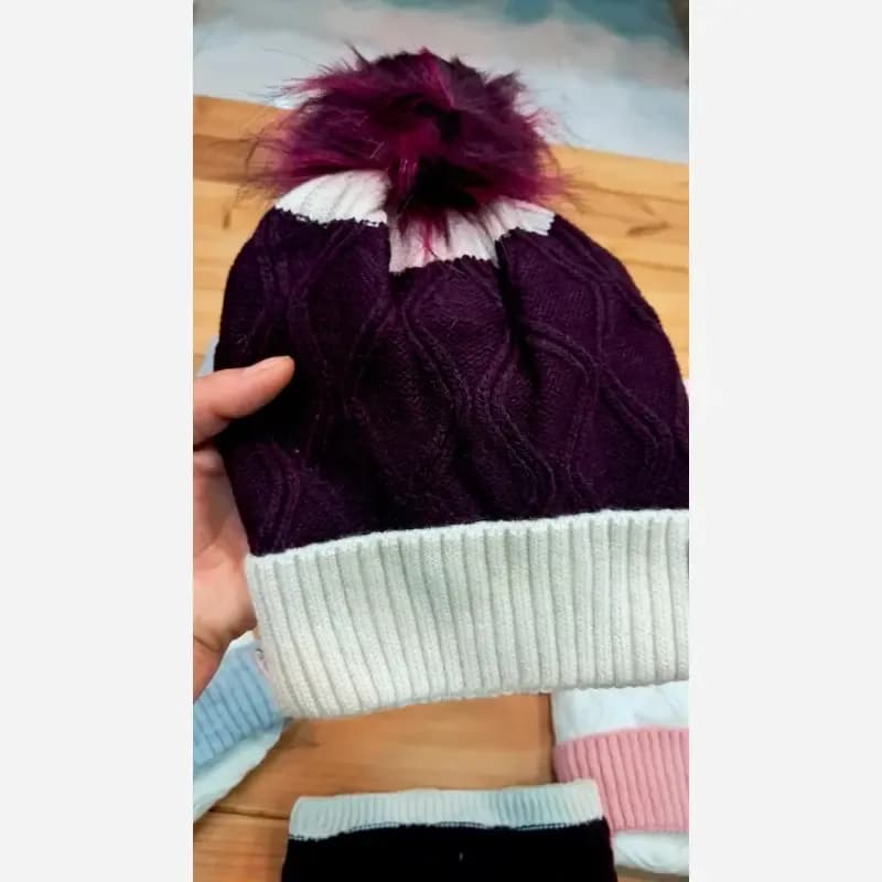ست کلاه و شال رینگی بافت و داخل خز بچگانه مناسب 1 تا 4 سال — تصویر ۳