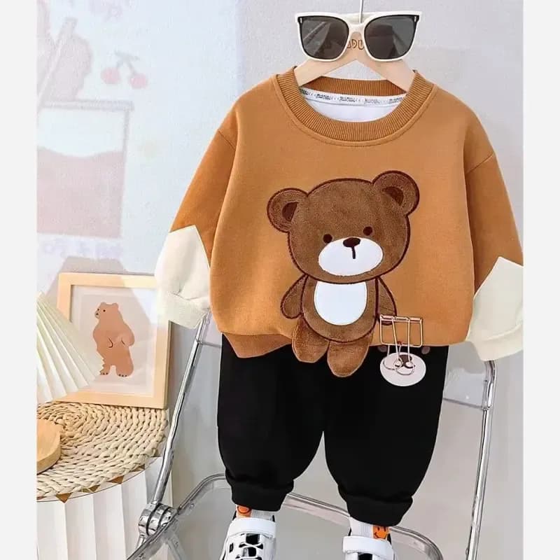 ست دورس و شلوار بچگانه طرح خرسی اسپرت وارداتی پاییزه — تصویر ۳