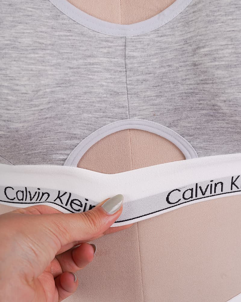 ست نیم تنه شورت زنانه اسپرت Calvin Klein برند مرلین — تصویر ۴